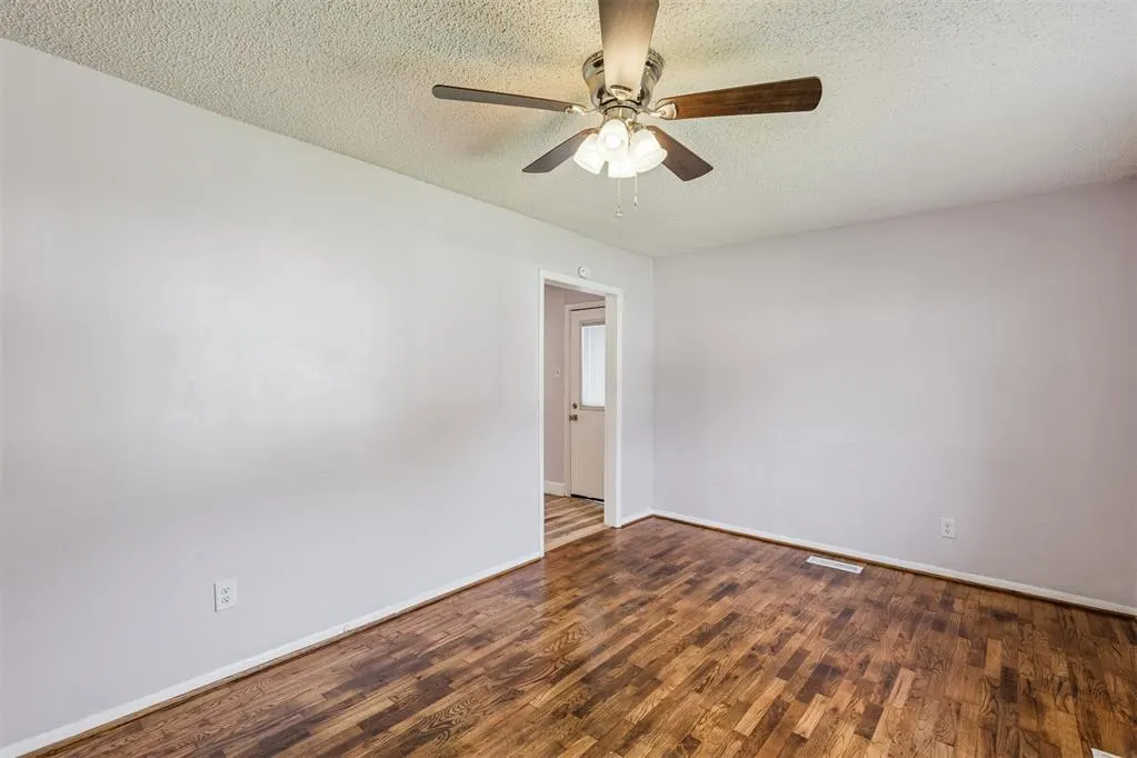 Photo 7 — 1412 8th Avenue NW, Ardmore, OK 73401