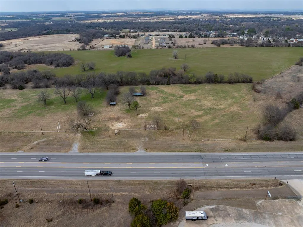 Photo 19 — 17266 Us Highway 70 Highway, Lone grove, OK 73443