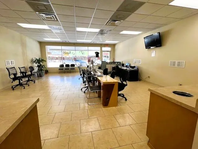 Photo 24 — 416 S Main, Hobart, OK 73651