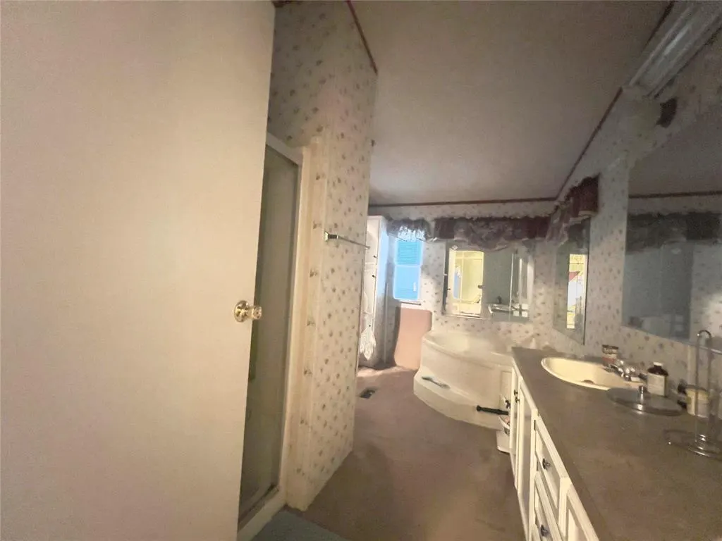 Photo 14 — 12100 Bart Drive, Guthrie, OK 73044