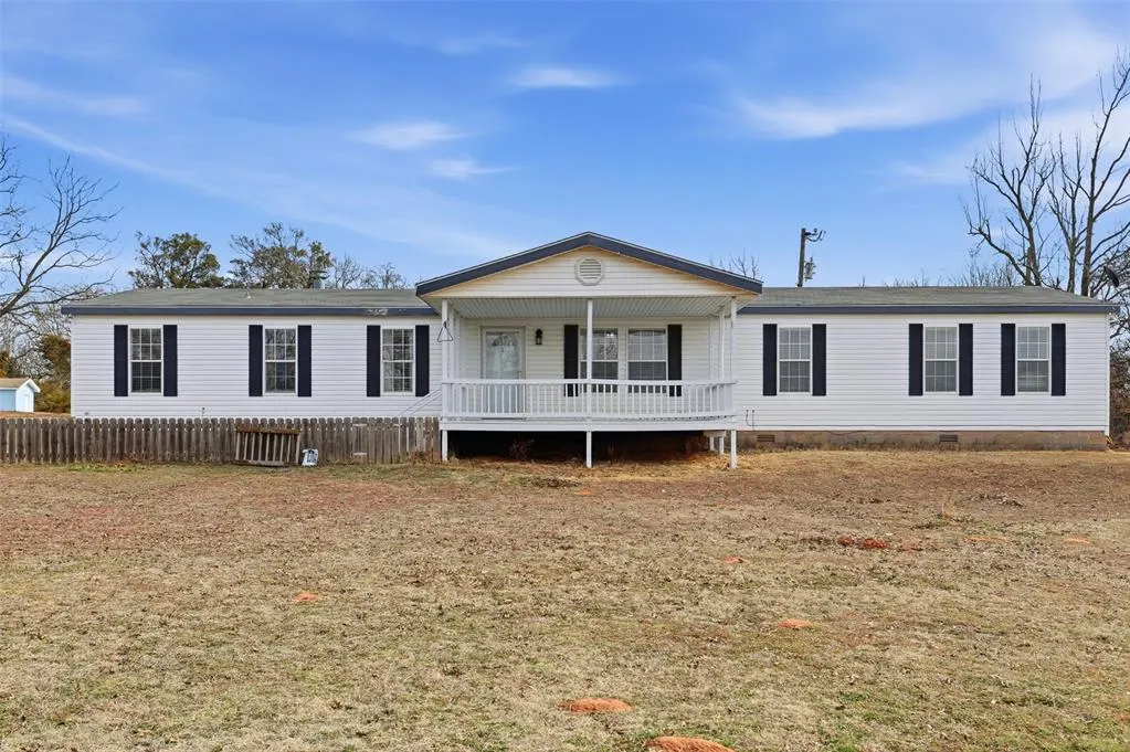 Photo 3 — 22209 Memory Lane, Tecumseh, OK 74873