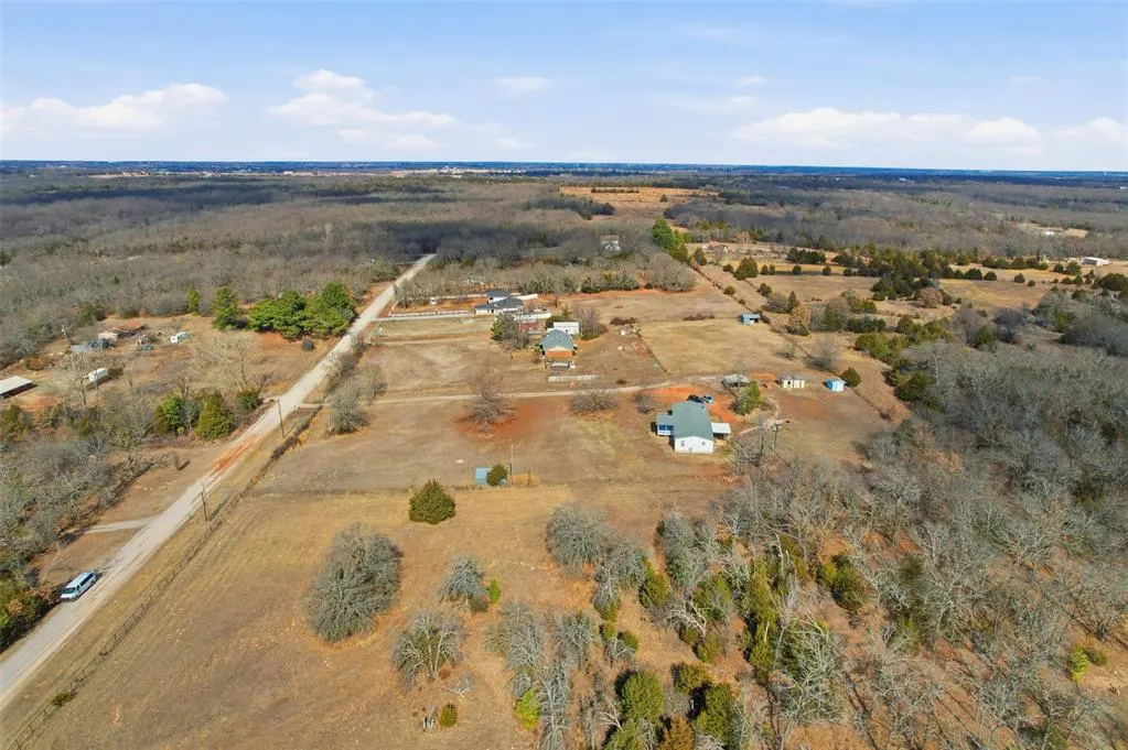 Photo 32 — 22209 Memory Lane, Tecumseh, OK 74873