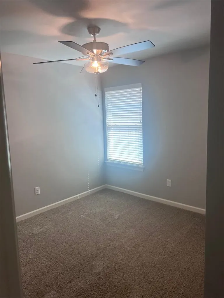 Photo 21 — 4420 Idyl Breeze Drive, Oklahoma City, OK 73179