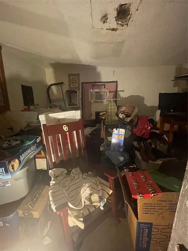 Photo 8 — 920 W Warner Avenue, Guthrie, OK 73044