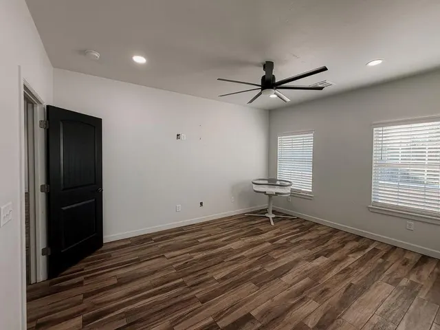Photo 8 — 221 Spruce Street, Hinton, OK 73047