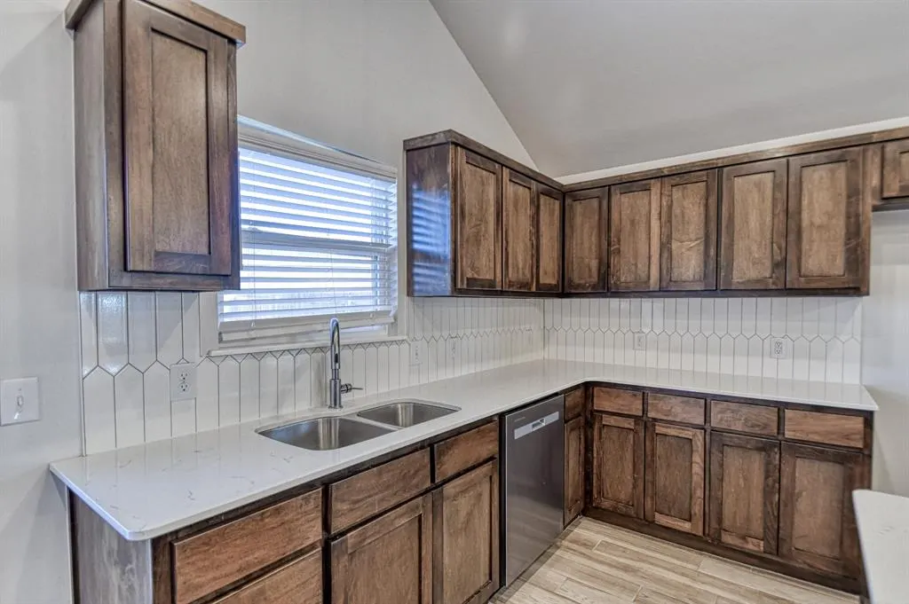 Photo 17 — 3901 NW 177th Street, Edmond, OK 73012
