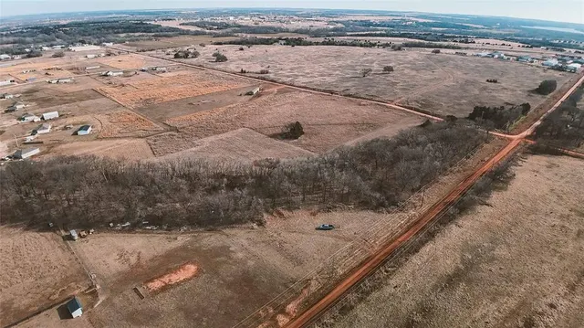 Photo 7 — 7950 N Henney Road, Coyle, OK 73027