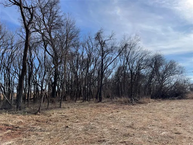 Photo 8 — 7950 N Henney Road, Coyle, OK 73027