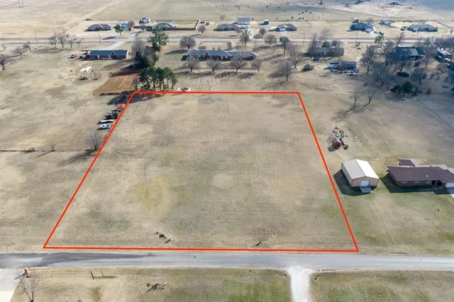 Front exterior — 43407 Curtis Drive, Shawnee, OK 74855