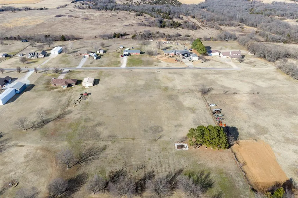 Photo 7 — 43407 Curtis Drive, Shawnee, OK 74855