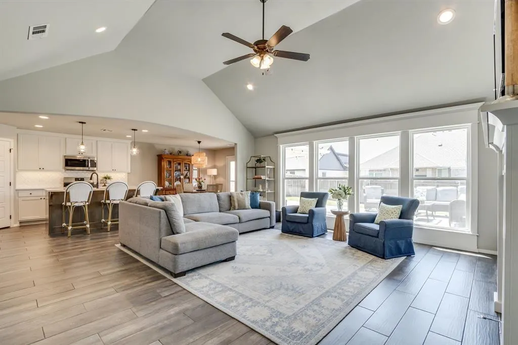 Photo 3 — 8224 NW 151st Street, Edmond, OK 73013