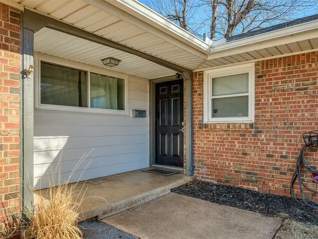 Photo 4 — 2641 Kent Drive, Oklahoma City, OK 73120