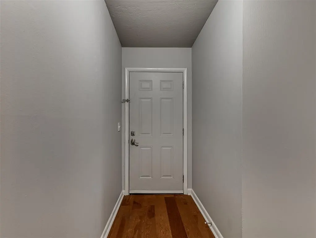 Photo 6 — 2641 Kent Drive, Oklahoma City, OK 73120