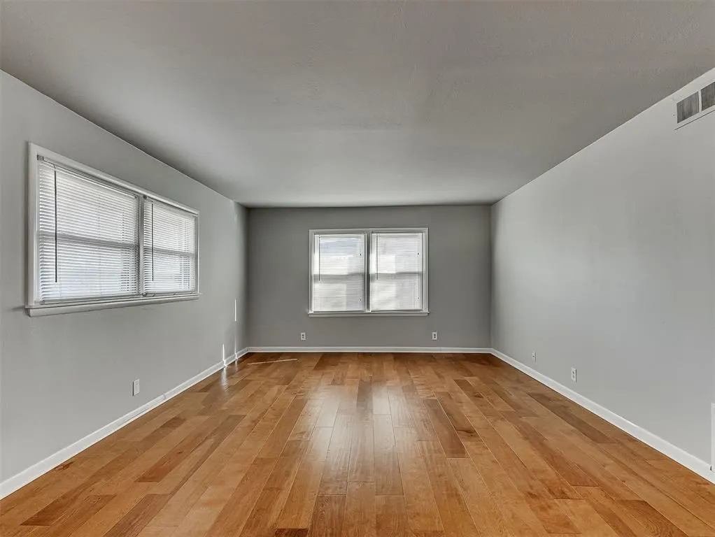 Photo 8 — 2641 Kent Drive, Oklahoma City, OK 73120