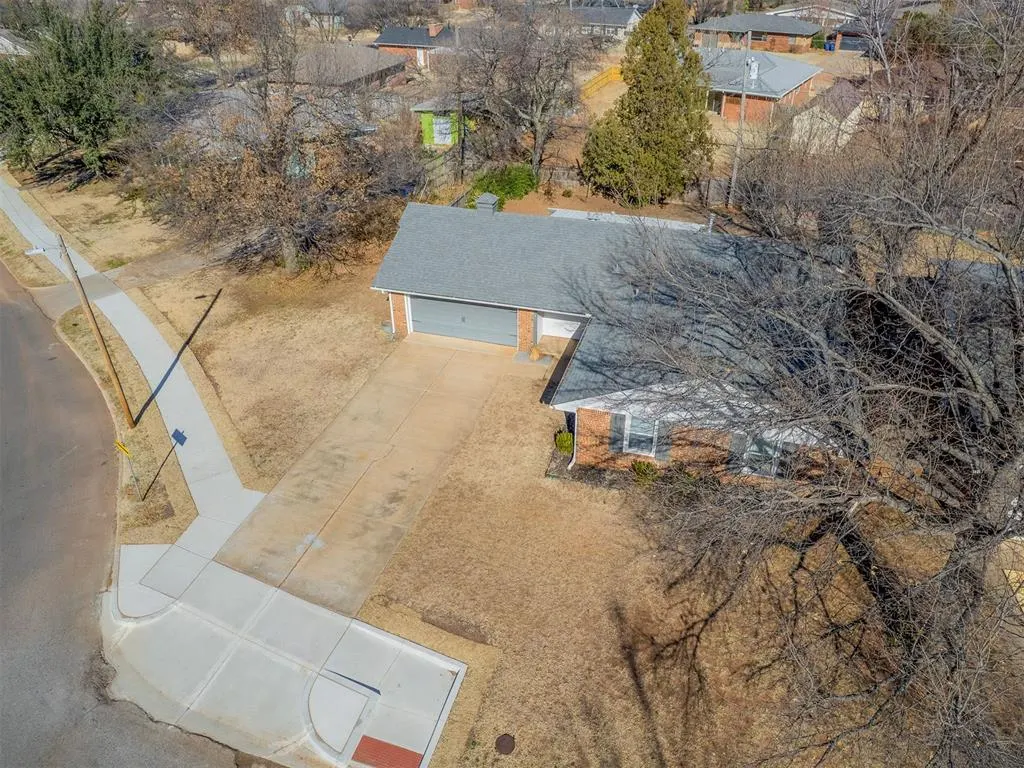 Photo 37 — 2641 Kent Drive, Oklahoma City, OK 73120