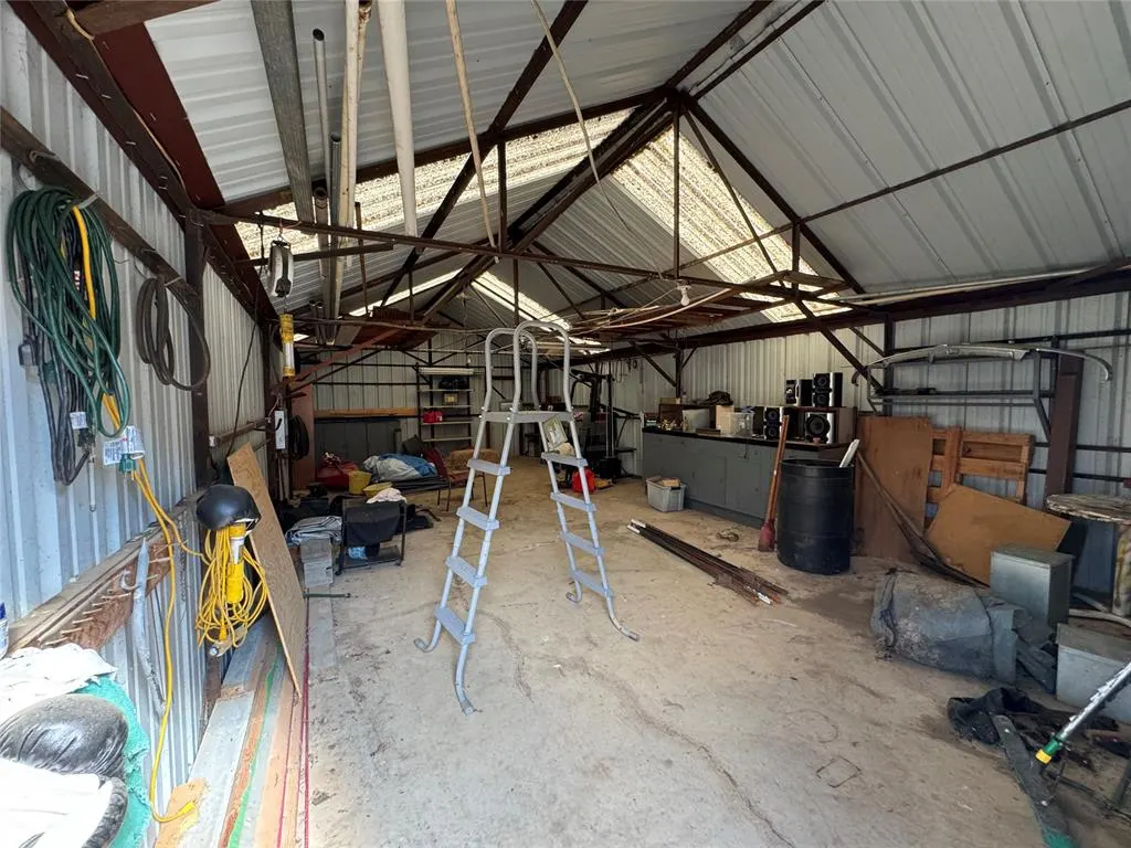 Photo 22 — 928 Van Drive, Seminole, OK 74868