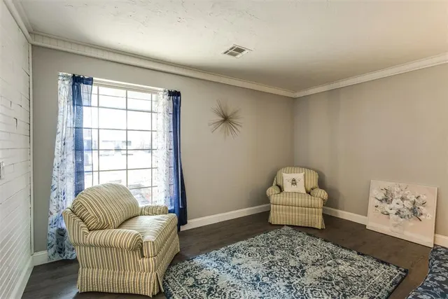 Photo 5 — 6013 Greenview Drive, Oklahoma City, OK 73135