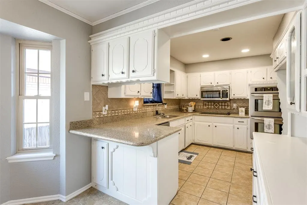 Photo 16 — 6013 Greenview Drive, Oklahoma City, OK 73135