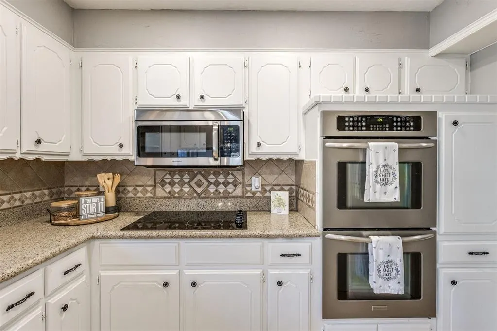 Photo 19 — 6013 Greenview Drive, Oklahoma City, OK 73135