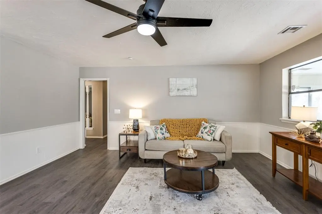 Photo 22 — 6013 Greenview Drive, Oklahoma City, OK 73135