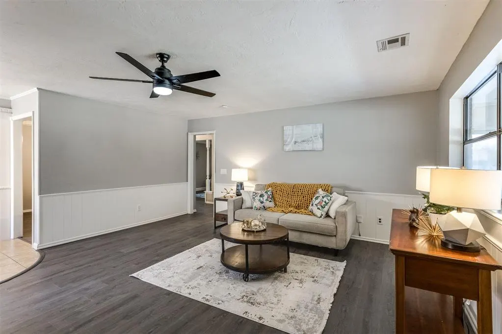 Photo 23 — 6013 Greenview Drive, Oklahoma City, OK 73135