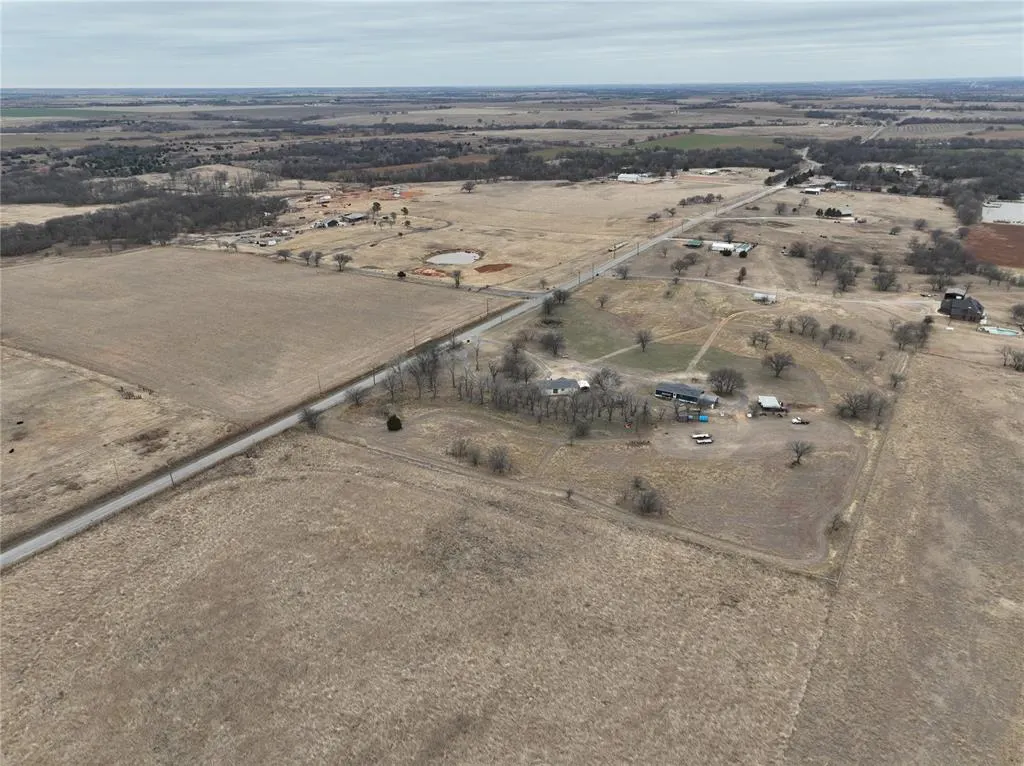 Photo 3 — County Street 2840, Amber, OK 73004