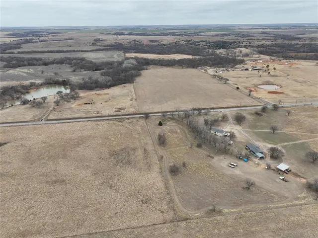 Photo 4 — County Street 2840, Amber, OK 73004