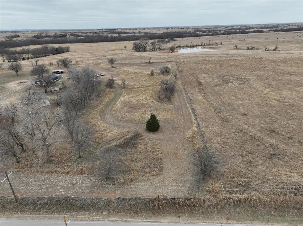 Photo 9 — County Street 2840, Amber, OK 73004