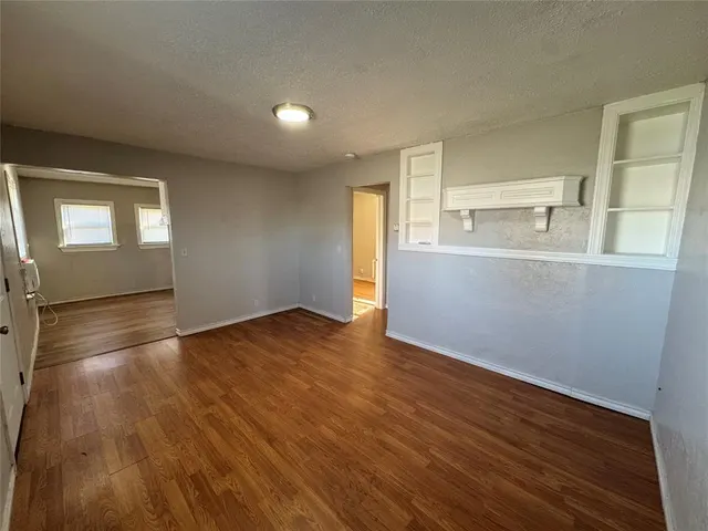 Photo 2 — 6812 NW 37th Avenue, Bethany, OK 73008