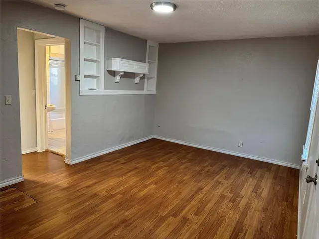 Photo 3 — 6812 NW 37th Avenue, Bethany, OK 73008