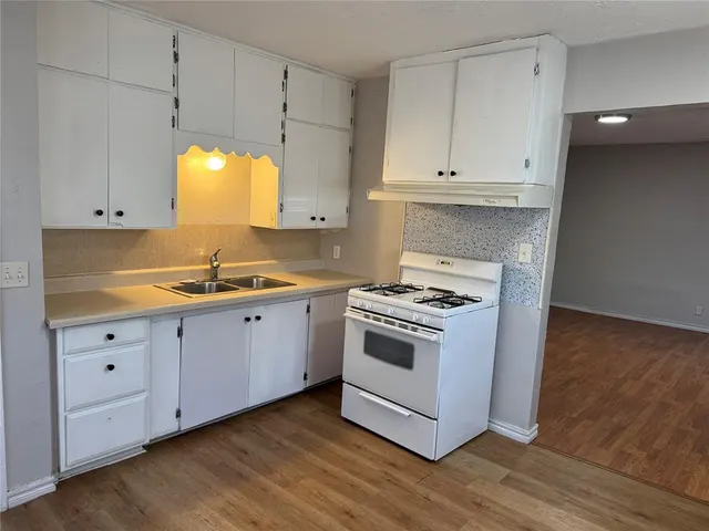 Photo 5 — 6812 NW 37th Avenue, Bethany, OK 73008