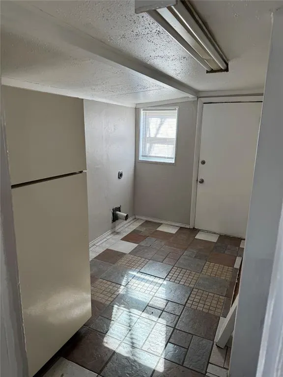 Photo 6 — 6812 NW 37th Avenue, Bethany, OK 73008