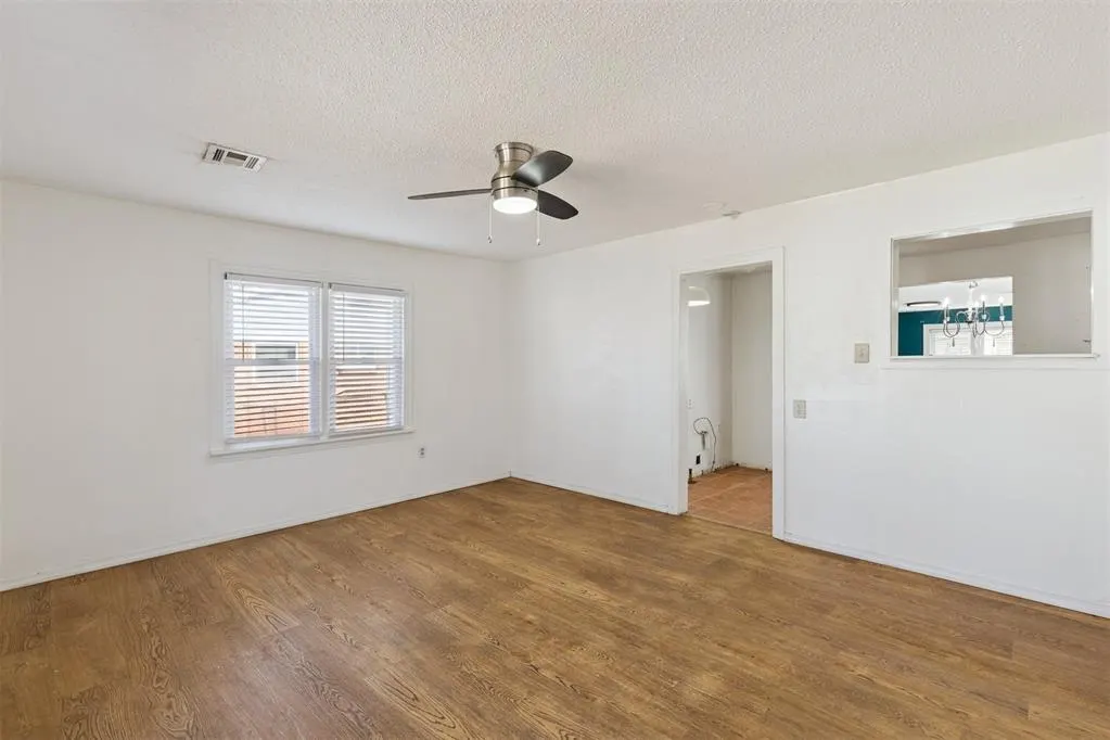 Photo 5 — 4505 N Wheeler Avenue, Bethany, OK 73008