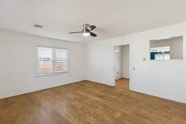 Photo 5 — 4505 N Wheeler Avenue, Bethany, OK 73008