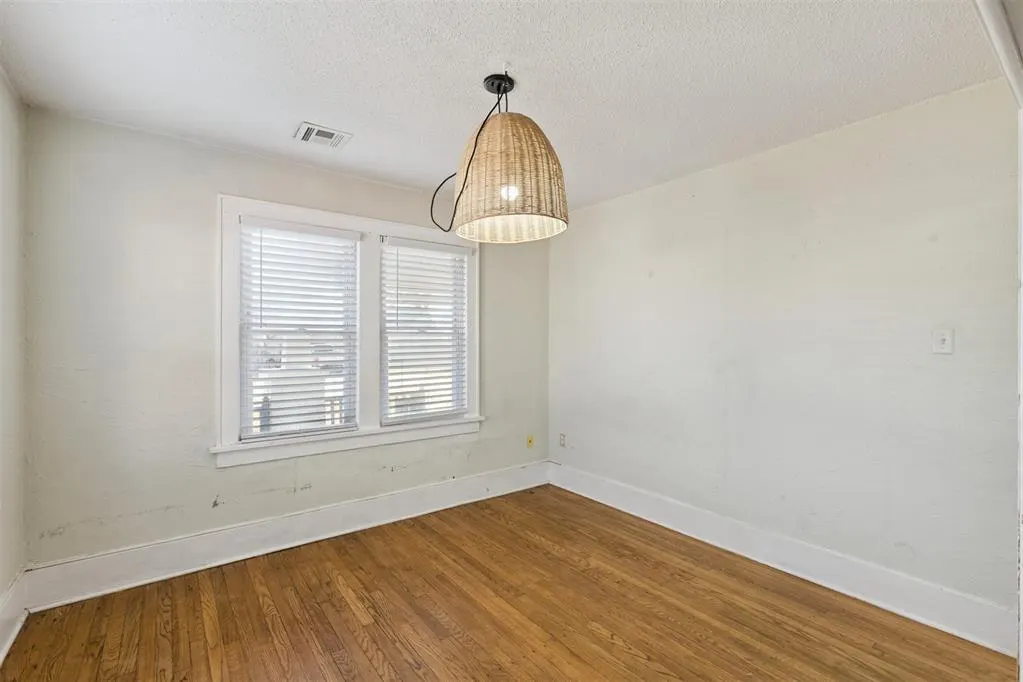 Photo 12 — 4505 N Wheeler Avenue, Bethany, OK 73008