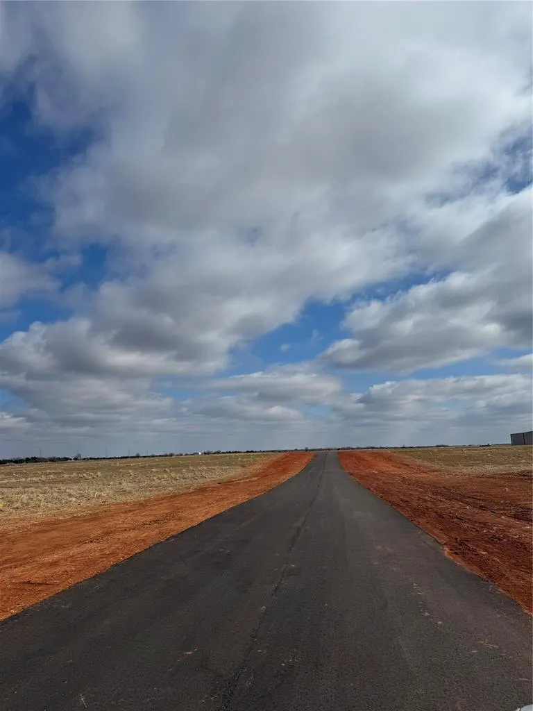Photo 5 — 11046 Gentle Rain Trail, Guthrie, OK 73044