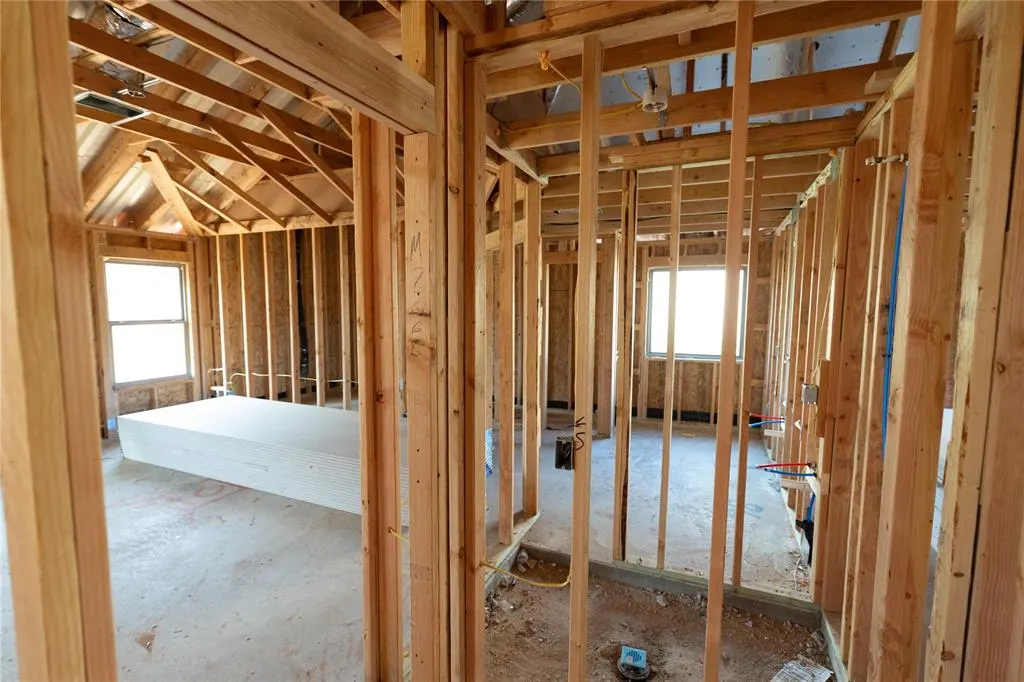 Photo 5 — 9001 Stark Street, Edmond, OK 73007