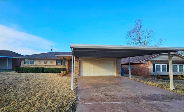 Front exterior — 1008 W Silver Meadow Drive, Midwest City, OK 73110