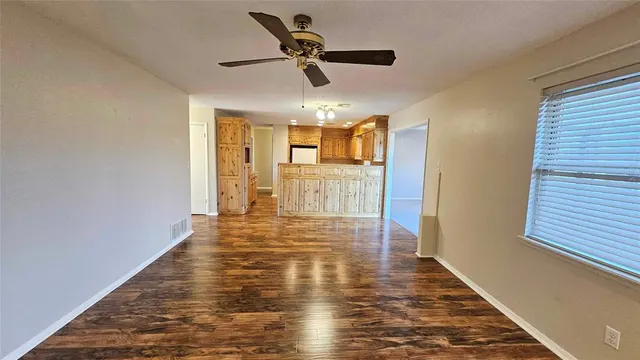 Photo 4 — 1008 W Silver Meadow Drive, Midwest City, OK 73110