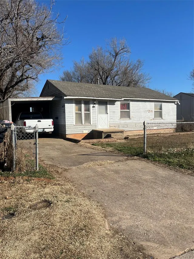 Photo 3 — 3113 SW 46th Street, Oklahoma City, OK 73119