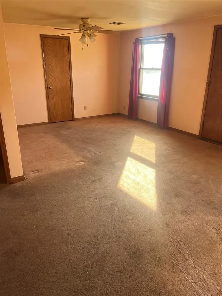 Photo 4 — 3113 SW 46th Street, Oklahoma City, OK 73119