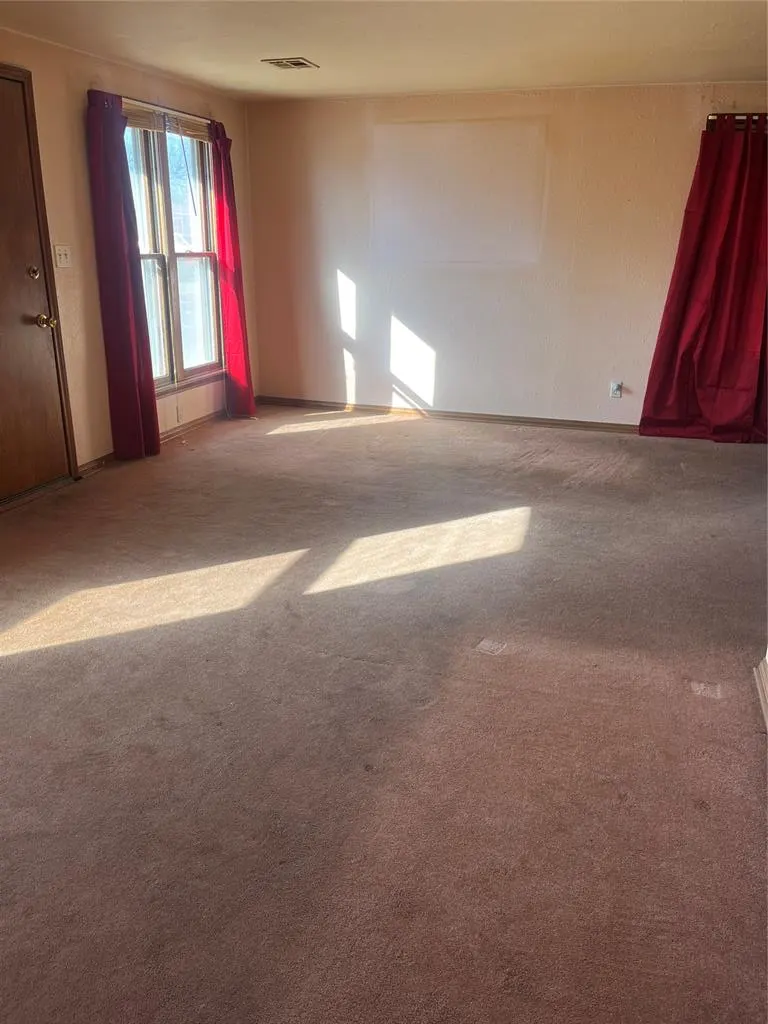 Photo 6 — 3113 SW 46th Street, Oklahoma City, OK 73119