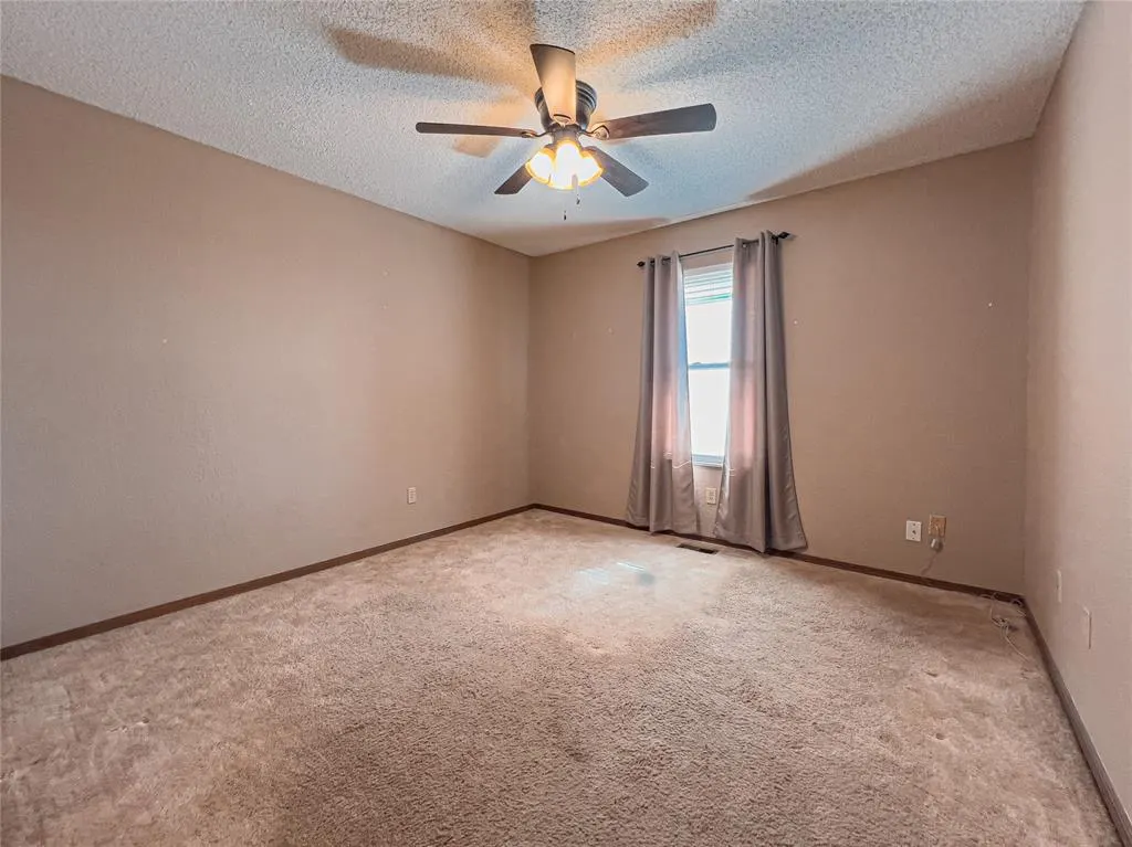Photo 18 — 809 W Fastrunner Road, Fort Cobb, OK 73038