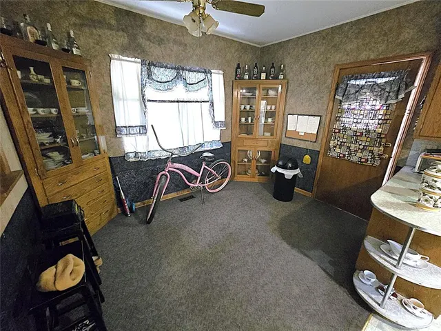Photo 6 — 419 N Harmon Avenue, Watonga, OK 73772