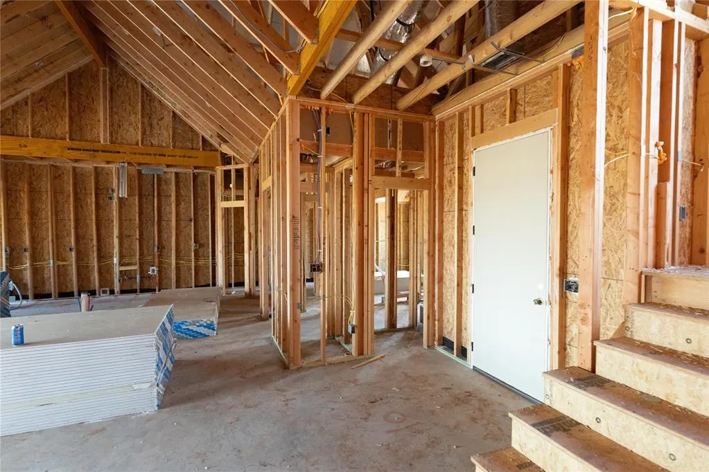 Photo 6 — 9008 Grey Joy Road, Edmond, OK 73007