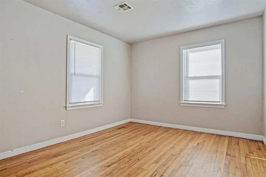 Photo 8 — 1009 Stansell Drive, Midwest City, OK 73110