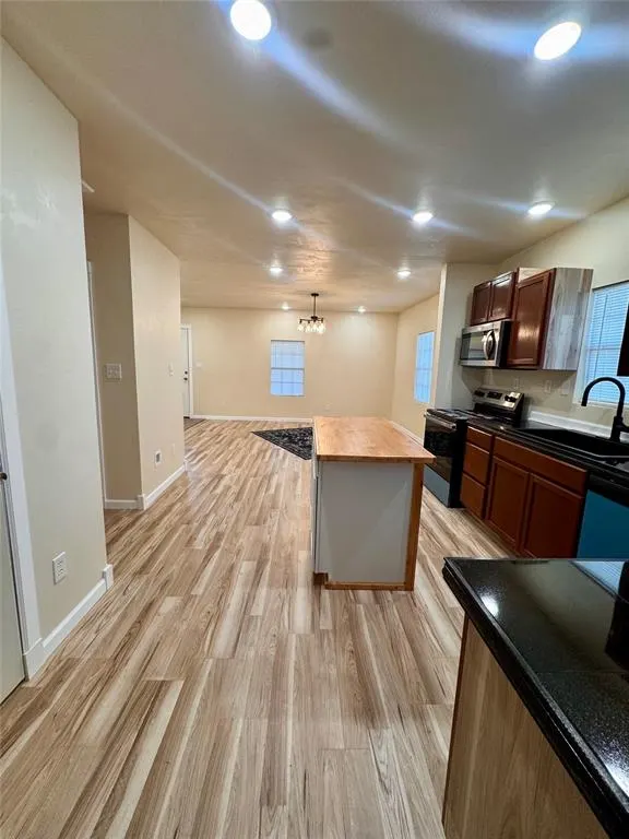 Photo 21 — 219 W Seminole Avenue, Seminole, OK 74868