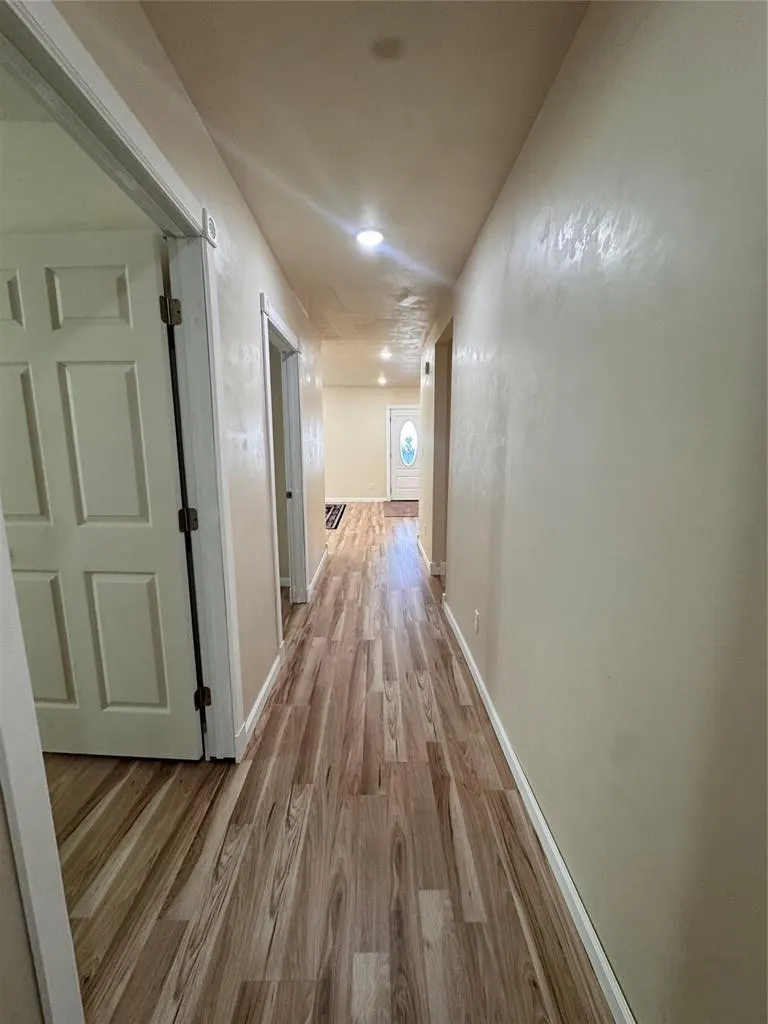 Photo 32 — 219 W Seminole Avenue, Seminole, OK 74868