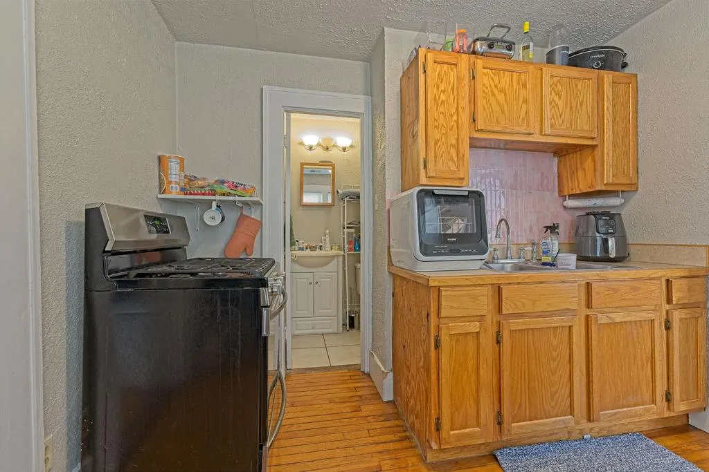 Photo 24 — 402 College Avenue, Norman, OK 73069