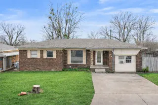 Sold home at 711 Cinmac Street